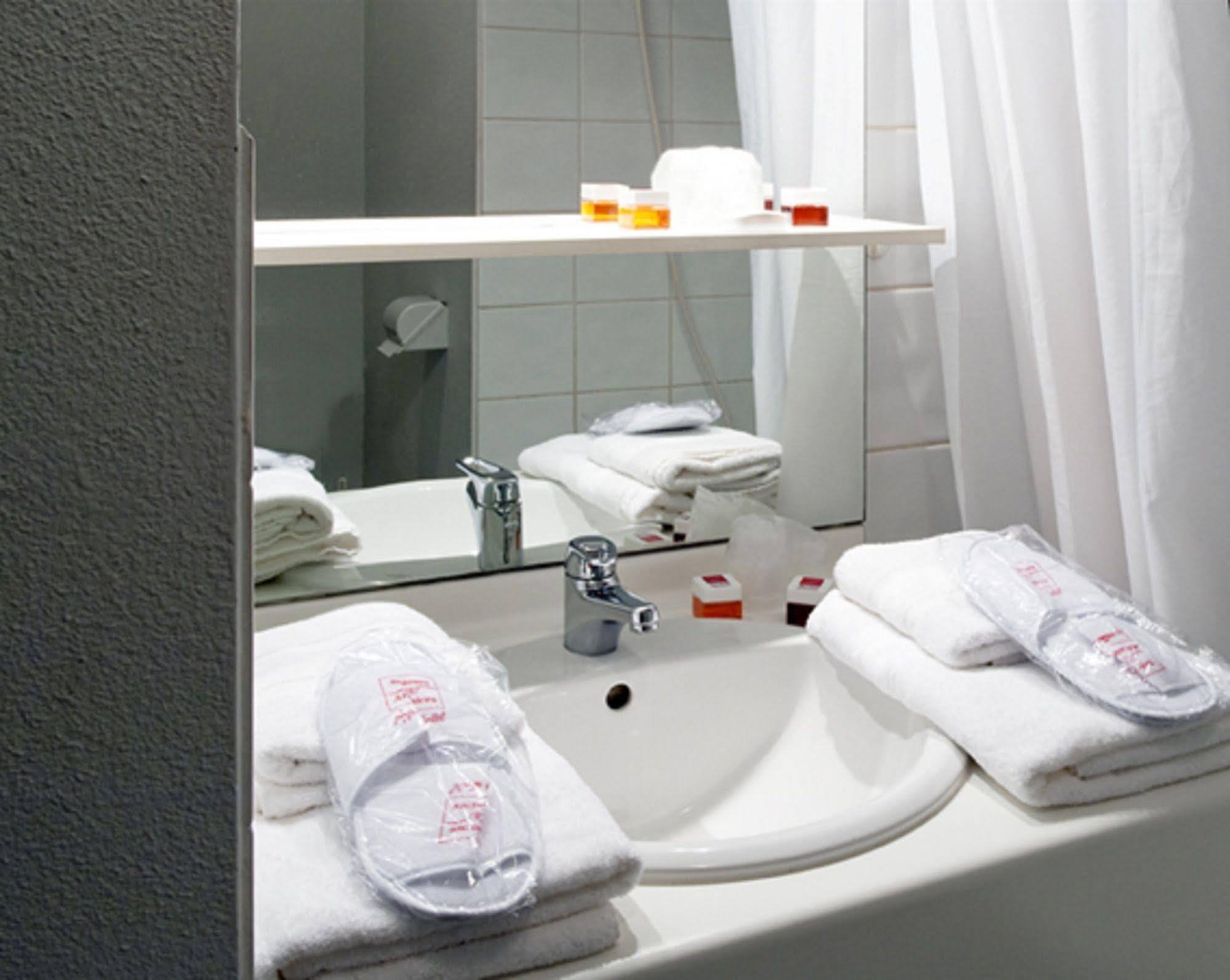 Sejours & Affaires Rouen Normandie Sotteville-les-Rouen Ngoại thất bức ảnh